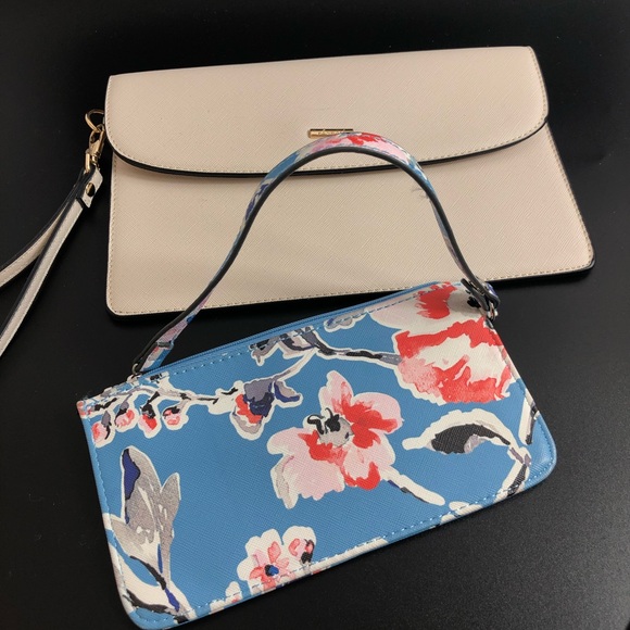 Nine West Floral Wristlet Lovevook Beige Wristlet - Picture 7 of 7